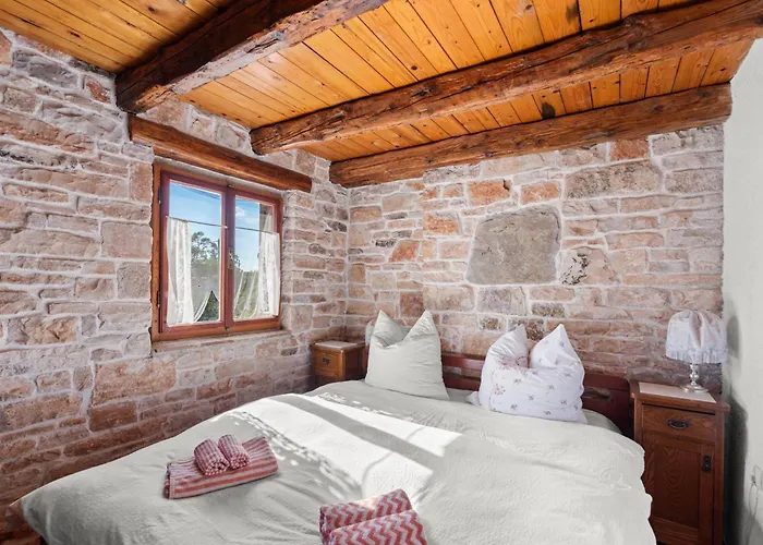 Vakantiehuis Casa Vecchia Hrboki