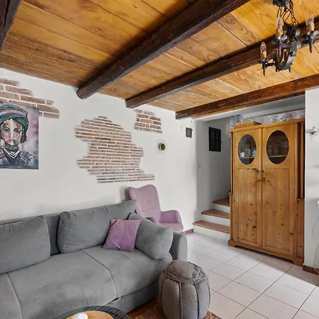 Casa Vecchia *