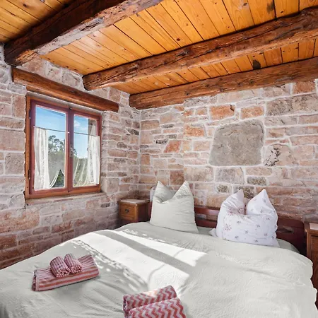 Holiday home Casa Vecchia Hrboki